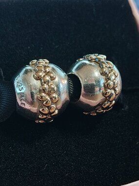 Authentic Pandora Saturn Flower Charm Set of 2 14K Gold 790179